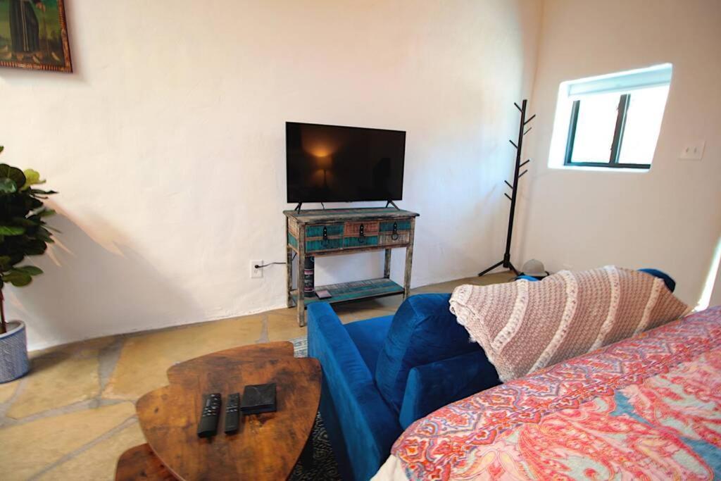 Closson Getaway - Courtyard - Railyard And Plaza سانتا فيه المظهر الخارجي الصورة